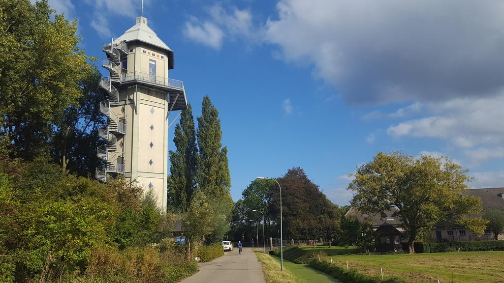 Hotel De Watertoren Dordrecht Exterior foto